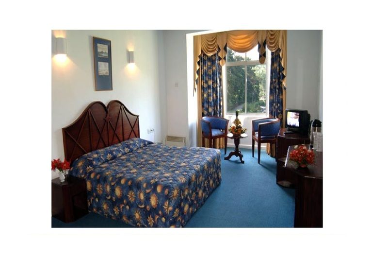 Galway Forest Lodge Hotel Нувара-Элия Экстерьер фото